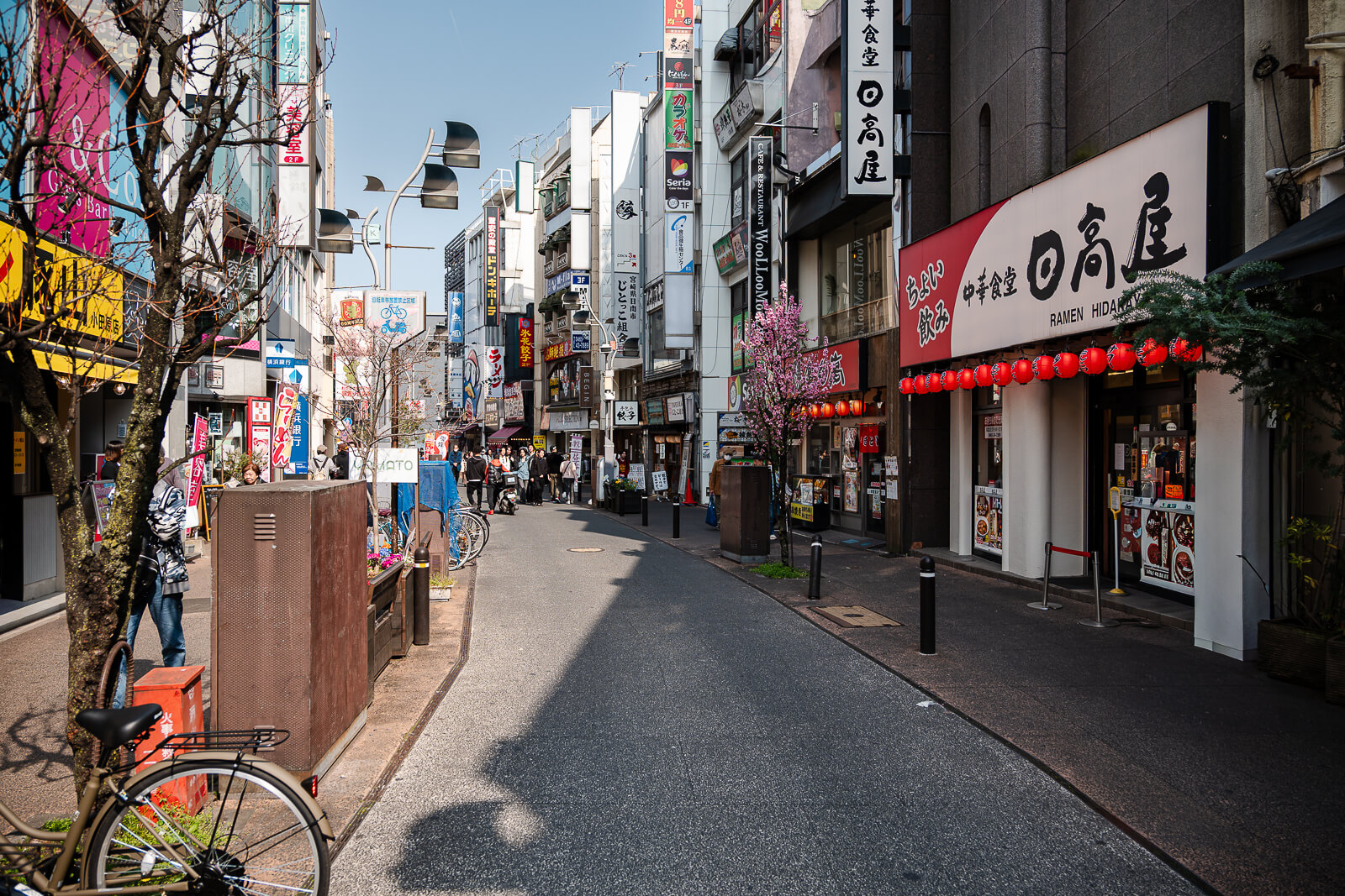 Nishiki Street shops and local businesses near Odawara Station