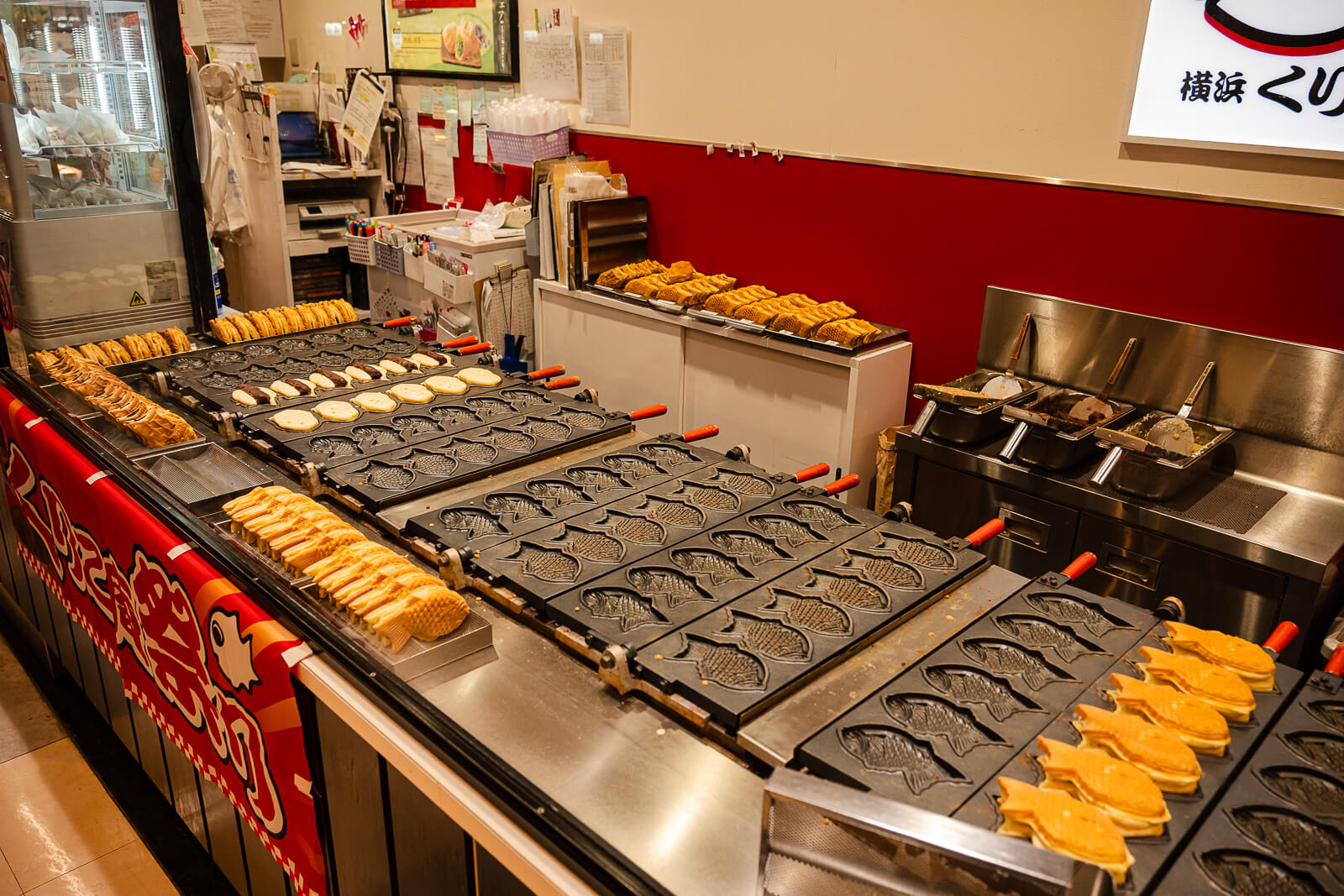 Ekiben and prepared foods displayed inside Odawara Station