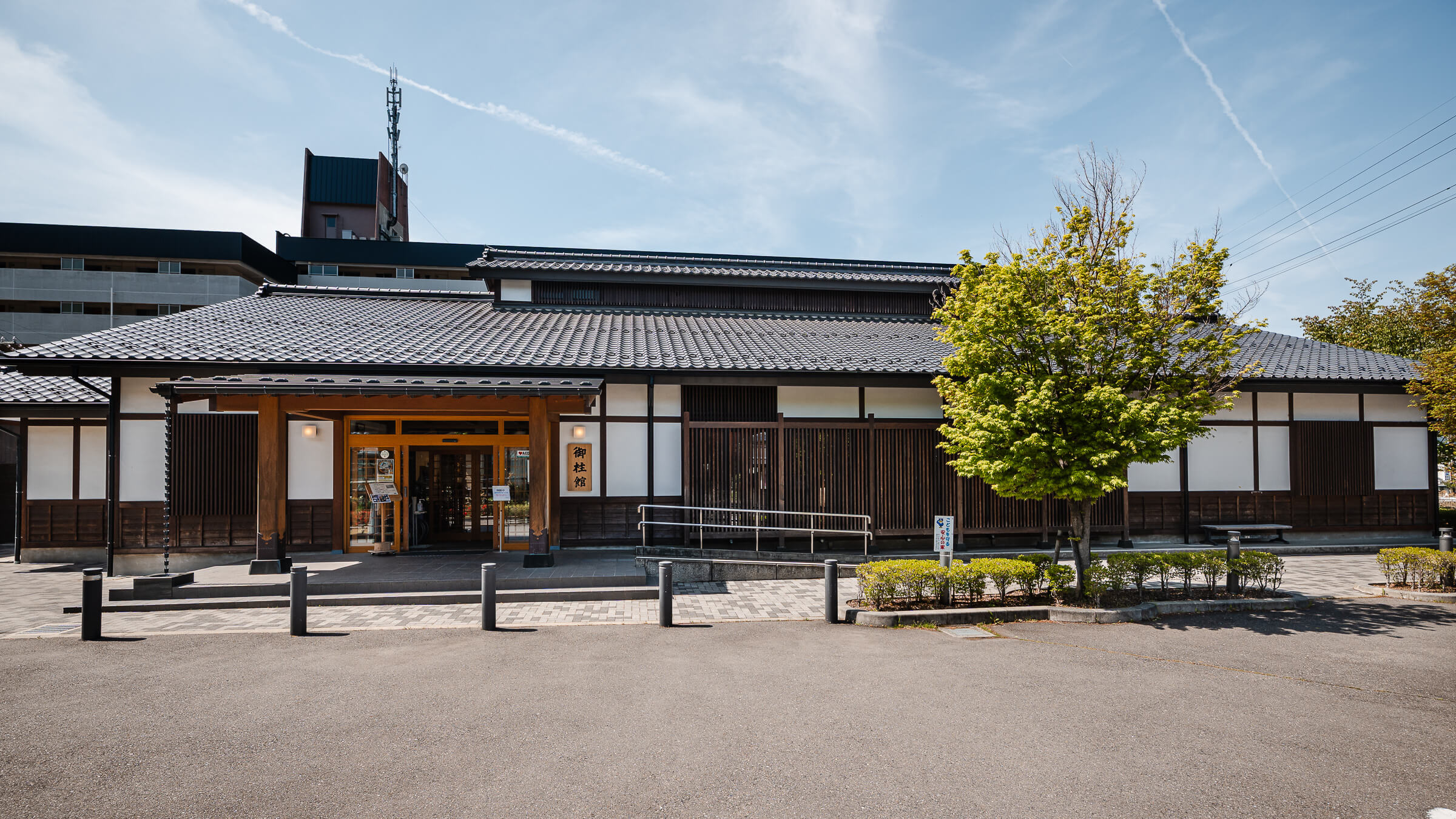 Exterior of Onbashira-kan Yoisa beside Suwa Taisha Harumiya in Shimosuwa, Nagano Prefecture