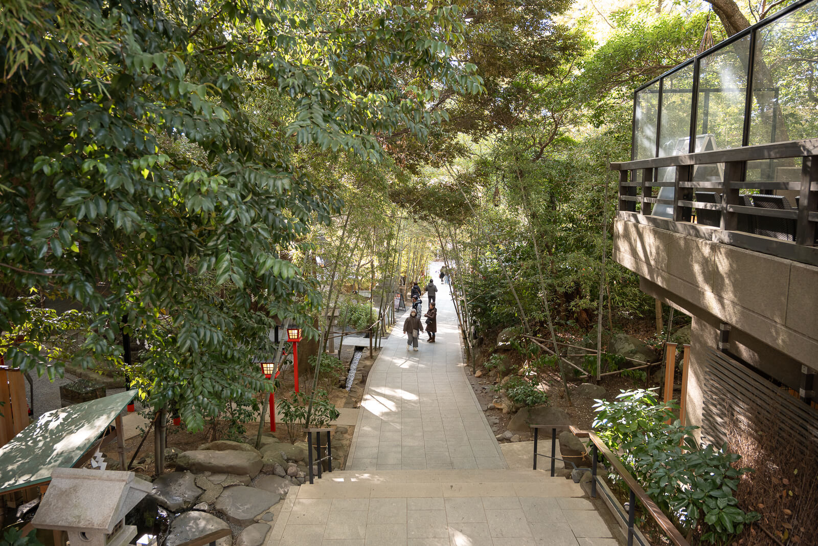 Main approach looking back at the top of the courtyard at kinomiya shrine in Atami