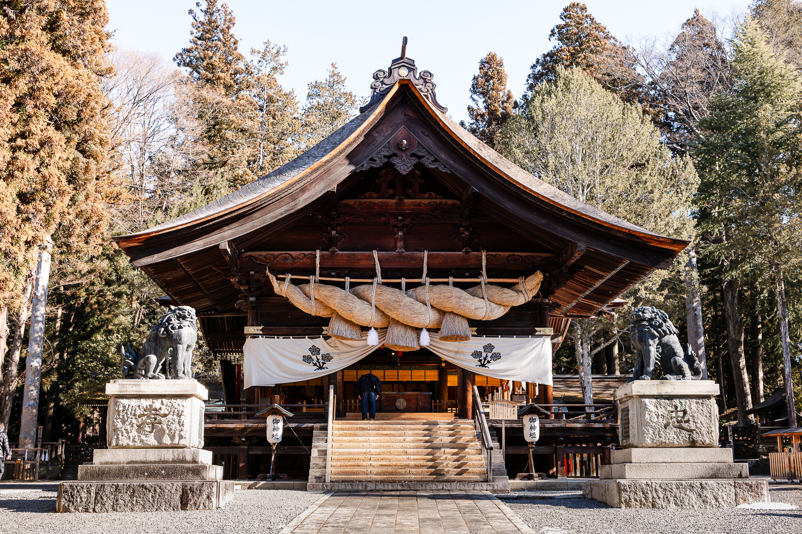 Kaguraden hall and sacred rope at Suwa Taisha Shimosha Akimiya in Shimosuwa Nagano