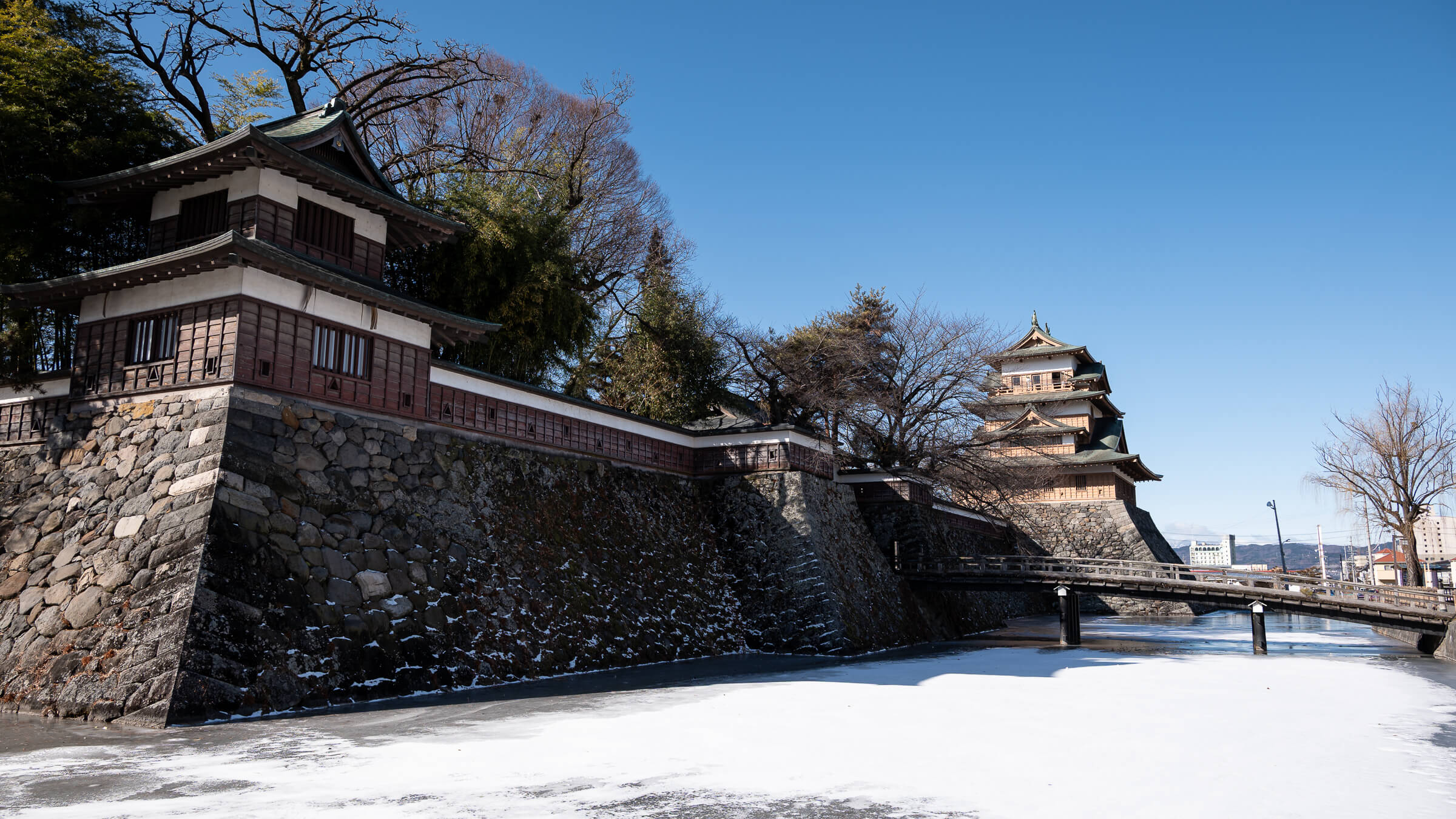 Read more about the article Takashima Castle — History, Views, and a Visit by Lake Suwa